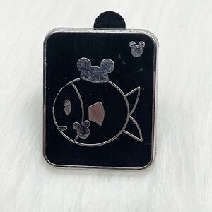 🔮 5/$25 Disney Stick People Fish With Mouse Ears‎ Pin